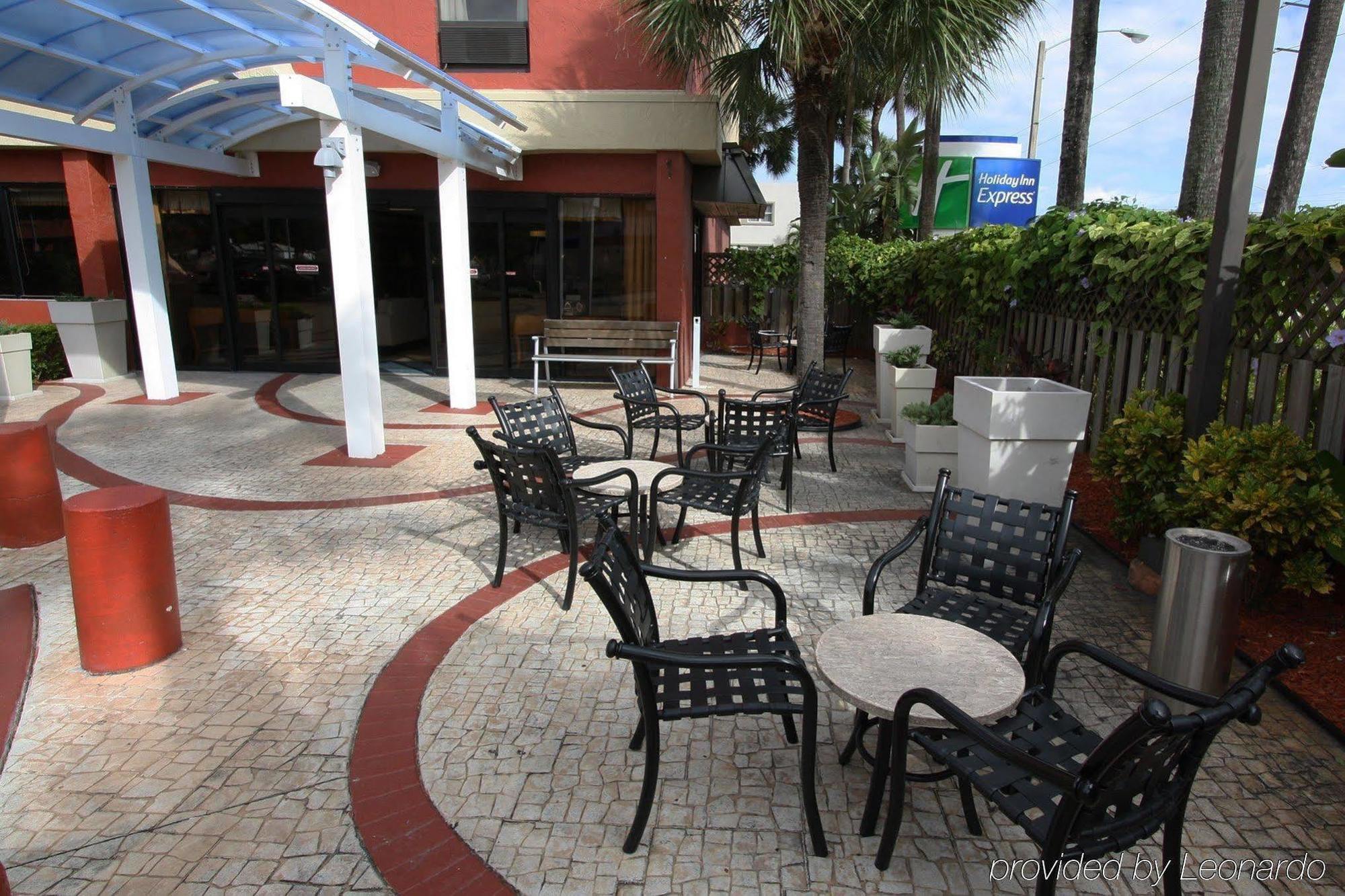 Onyx Hotel Miami Airport Miami Springs Exterior photo